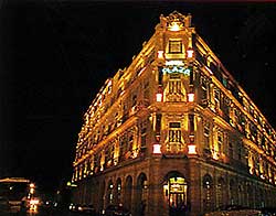  Plaza   