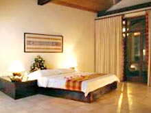 Размещение в Alona Palm Beach Resort Hotel