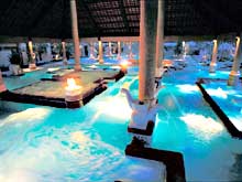  The Ritz Carlton Bali Resort & SPA Hotel. 