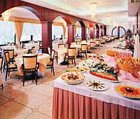  .  .  Grand Hotel Gallia. 