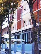 Эмилиа Романья. Римини. Отели Brown, Atrium
