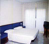 . -.  Residence Imperial. 