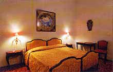 . .  Palace Hotel. 