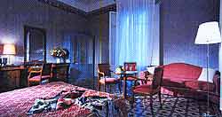 . .  Grand Hotel Royal. 