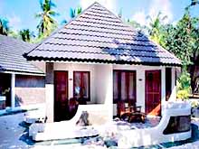 Индийский океан. Мальдивские о-ва: Лохифуши. Отель Logifushi Island Resort